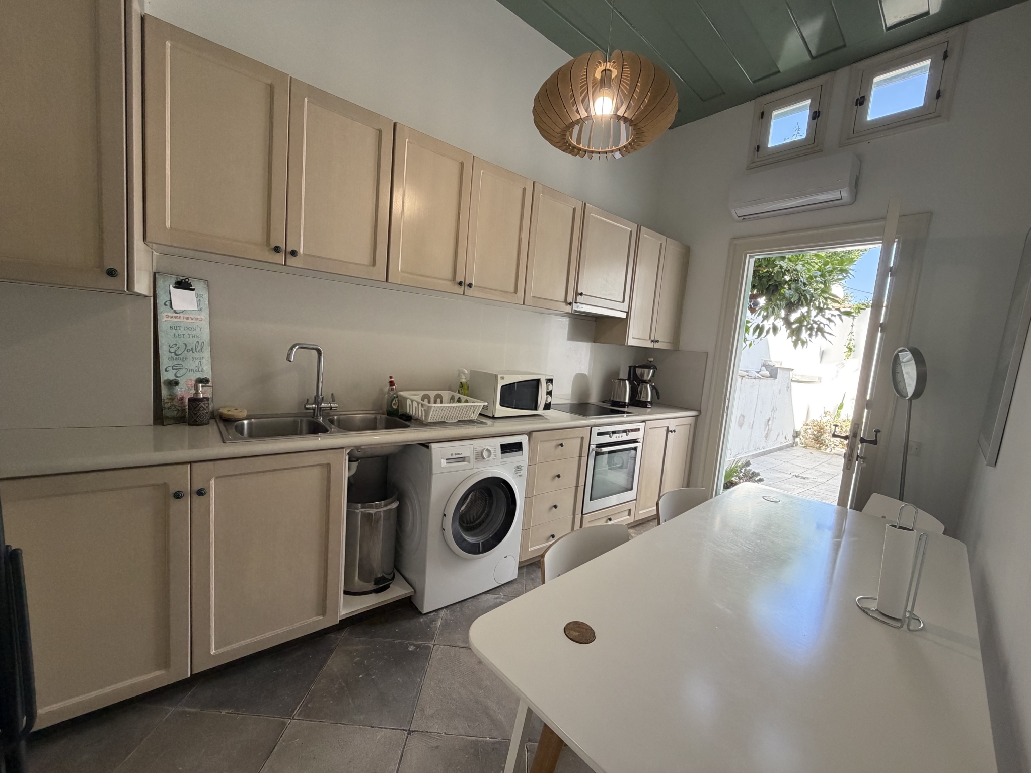 2 Bedroom Apartment for Rent in Old City of Nicosia