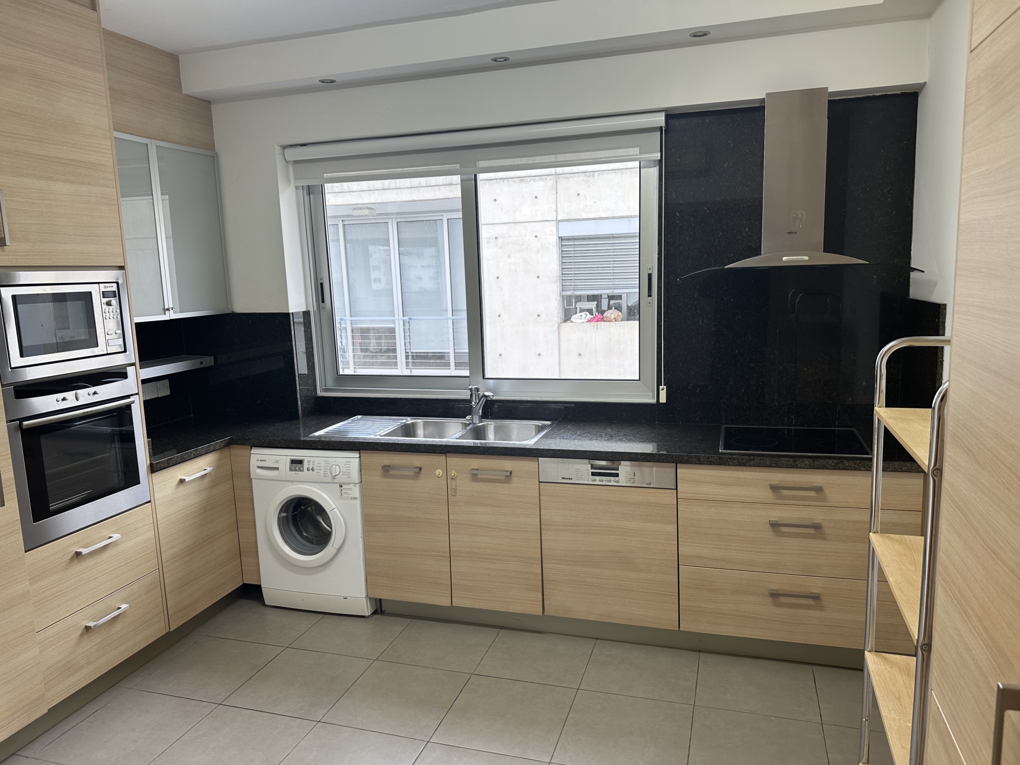2-Bedroom Flat For Rent In a Prime Location, Aglatzia, Nicosia