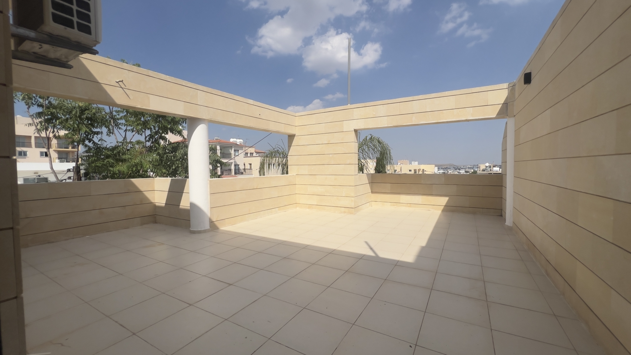 2 Bedroom Apartment For Rent In Aglantzia