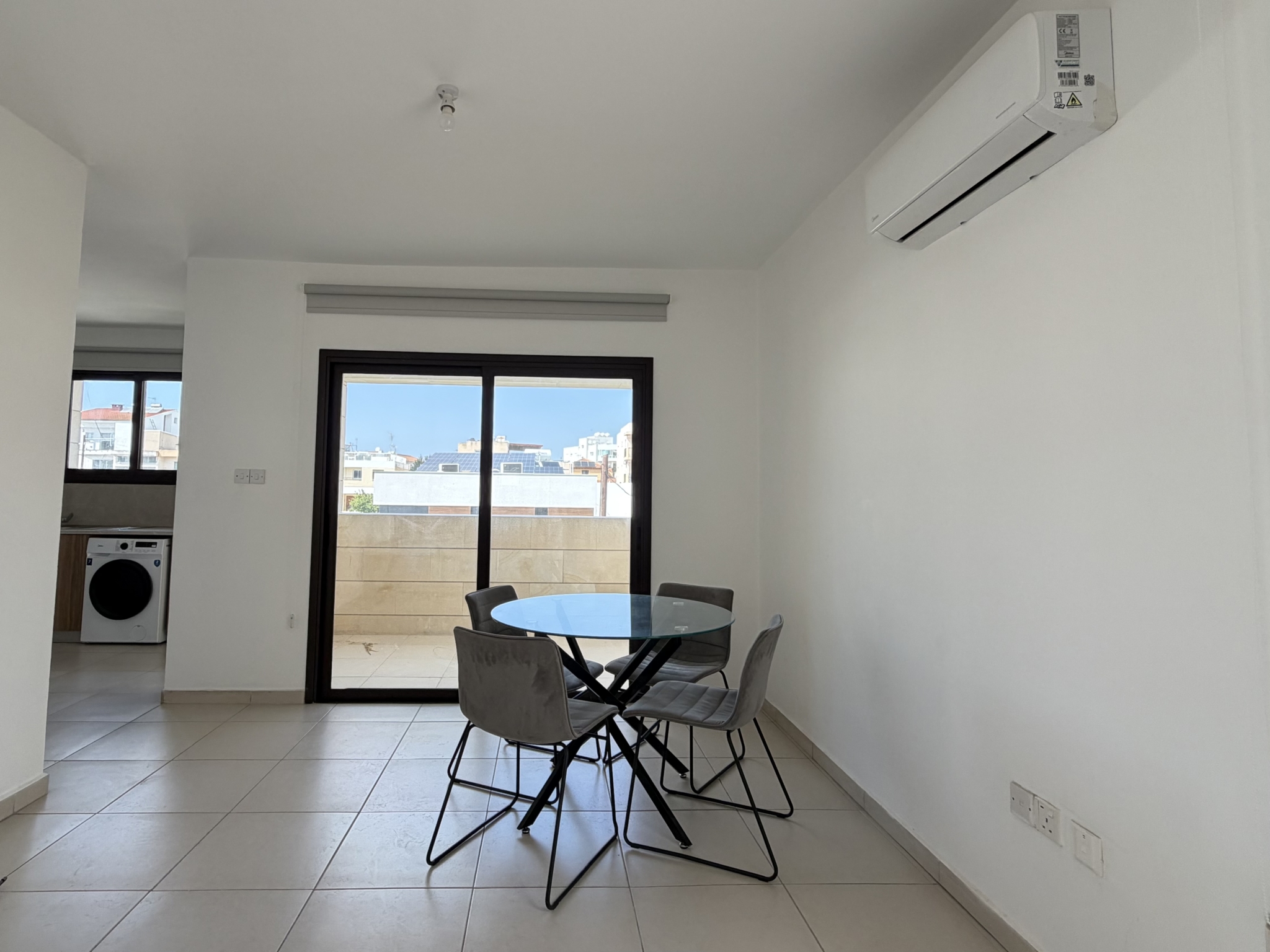 2 Bedroom Apartment For Rent In Aglantzia