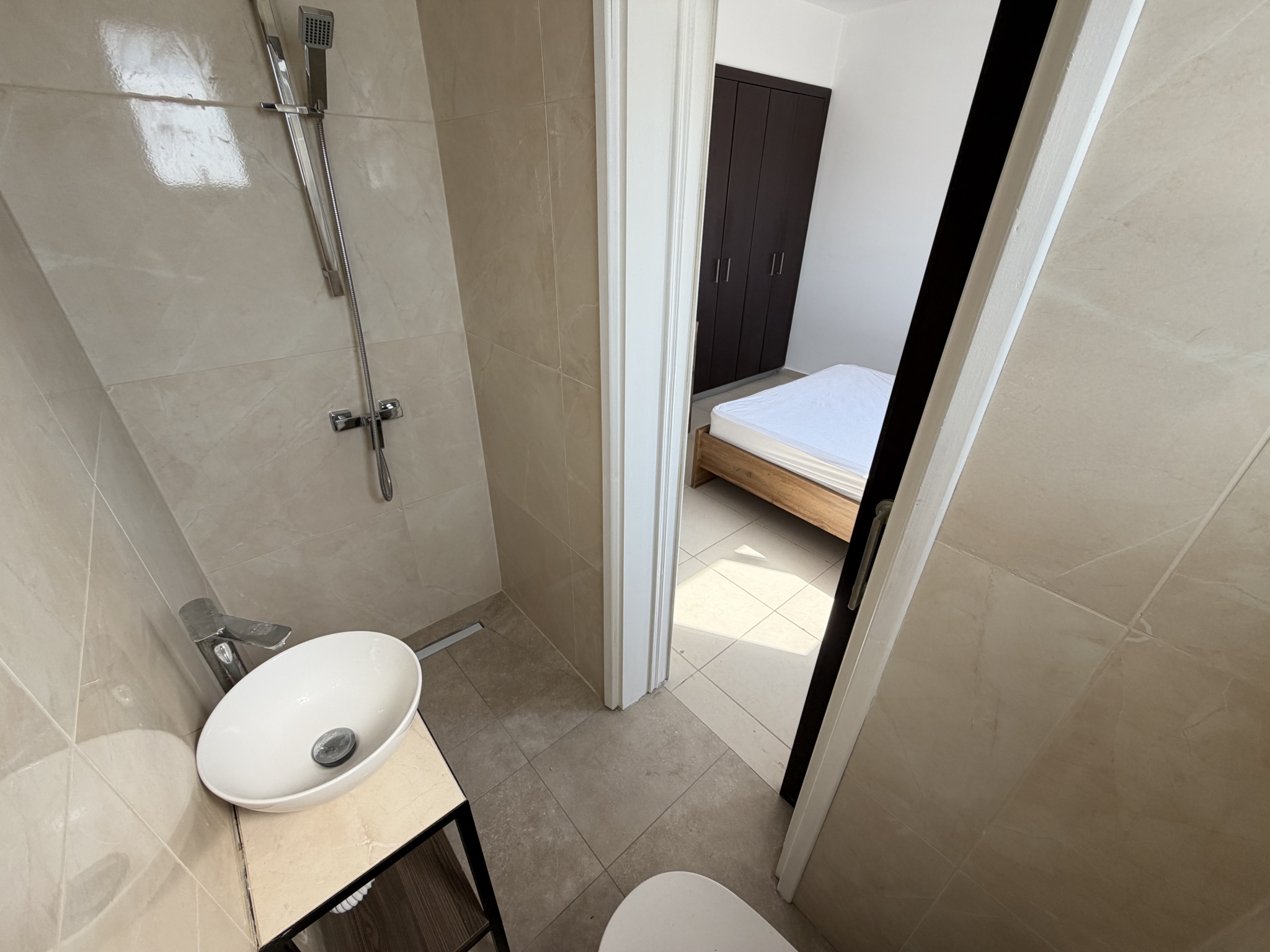 2 Bedroom Apartment For Rent In Aglantzia