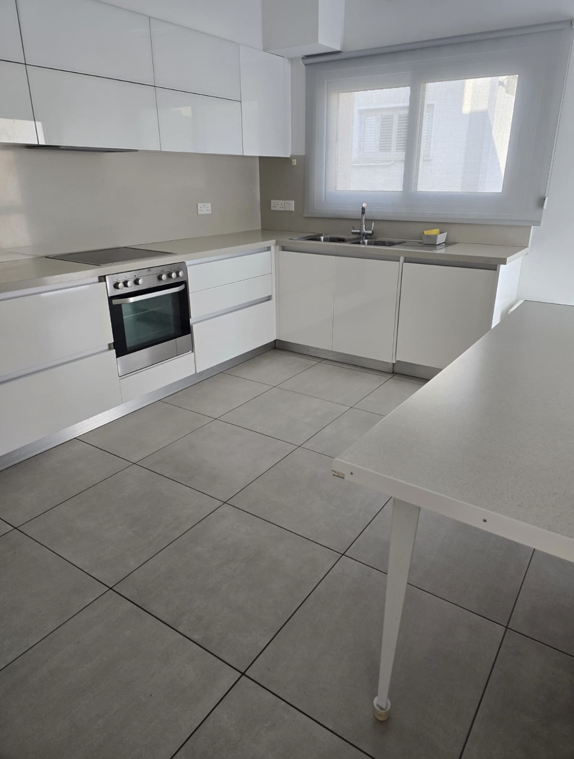 4 Bedroom Penthouse Apartment For Rent In Akropoly