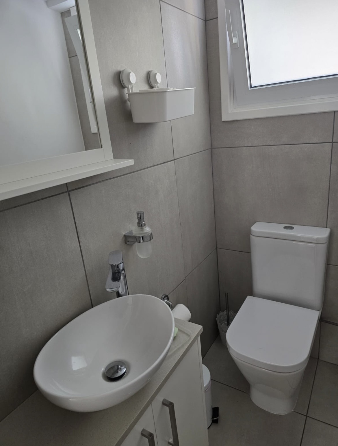 4 Bedroom Penthouse Apartment For Rent In Akropoly