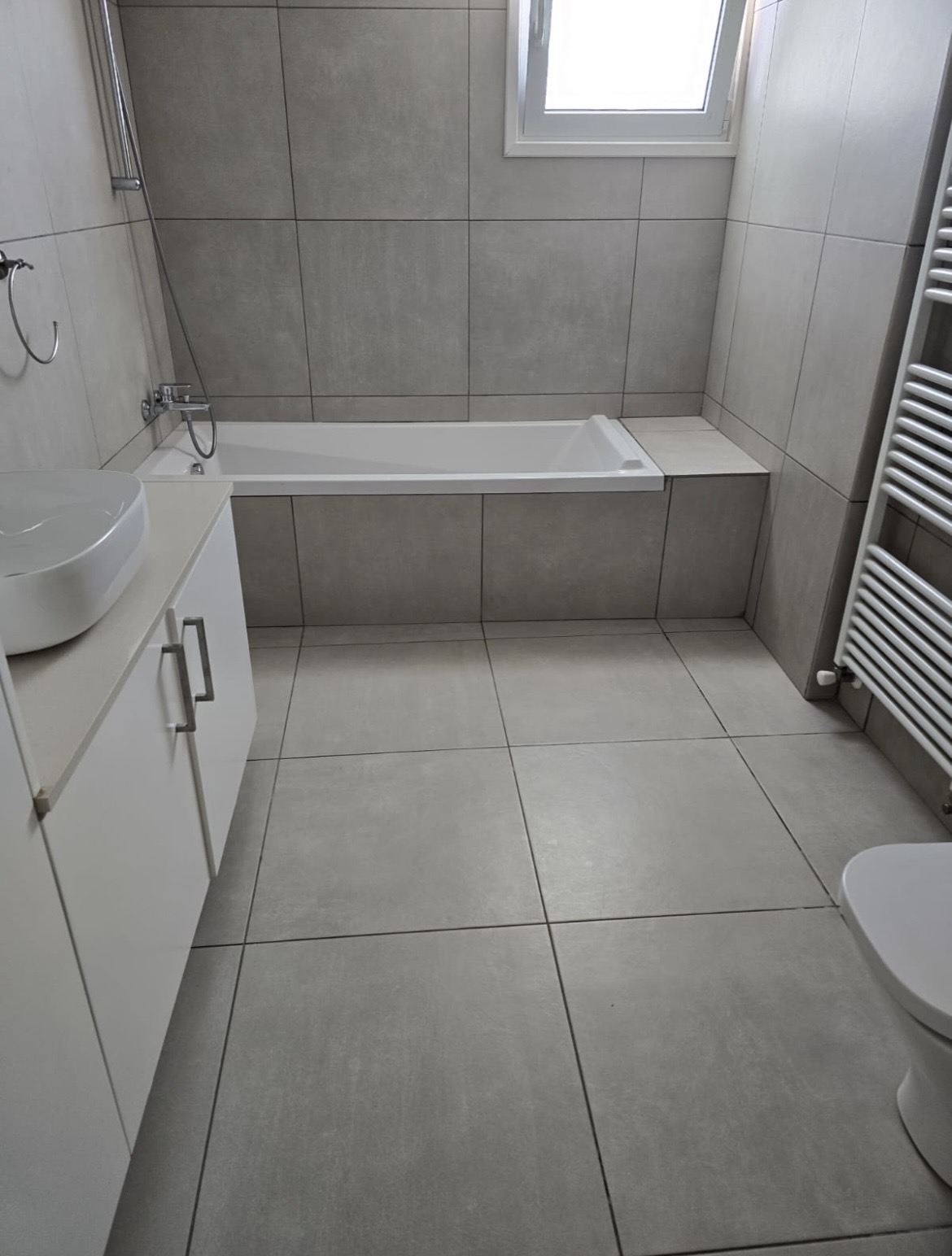 4 Bedroom Penthouse Apartment For Rent In Akropoly