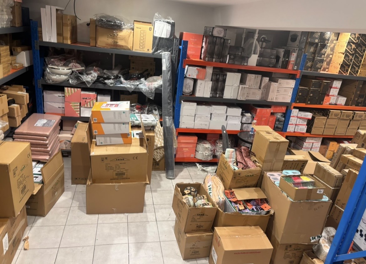 Shop For Rent In Nicosia Makariou