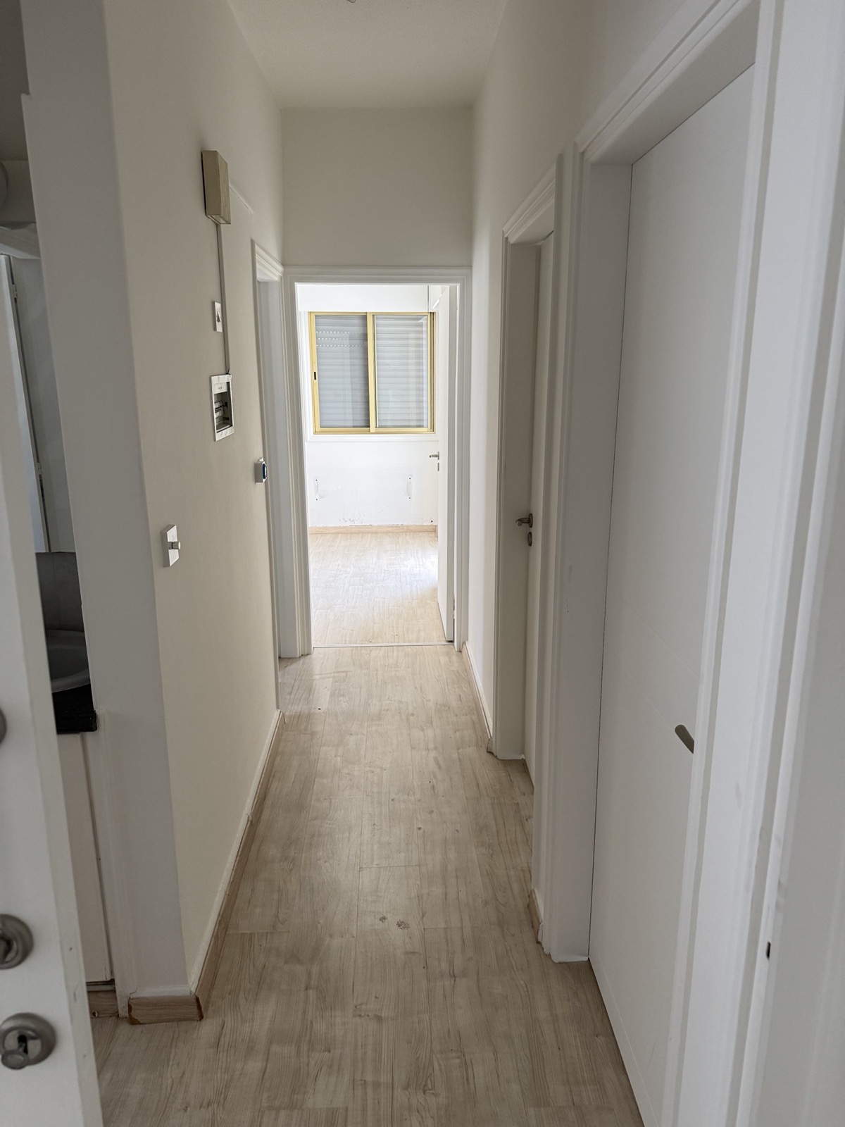 3 Bedroom Apartment For Rent In Agioi Omologites