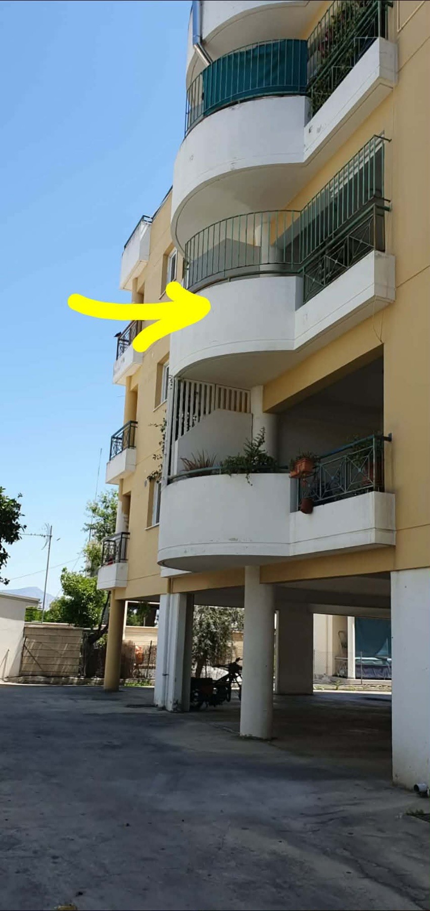 3 Bedroom Apartment For Sale In Agio Dometio