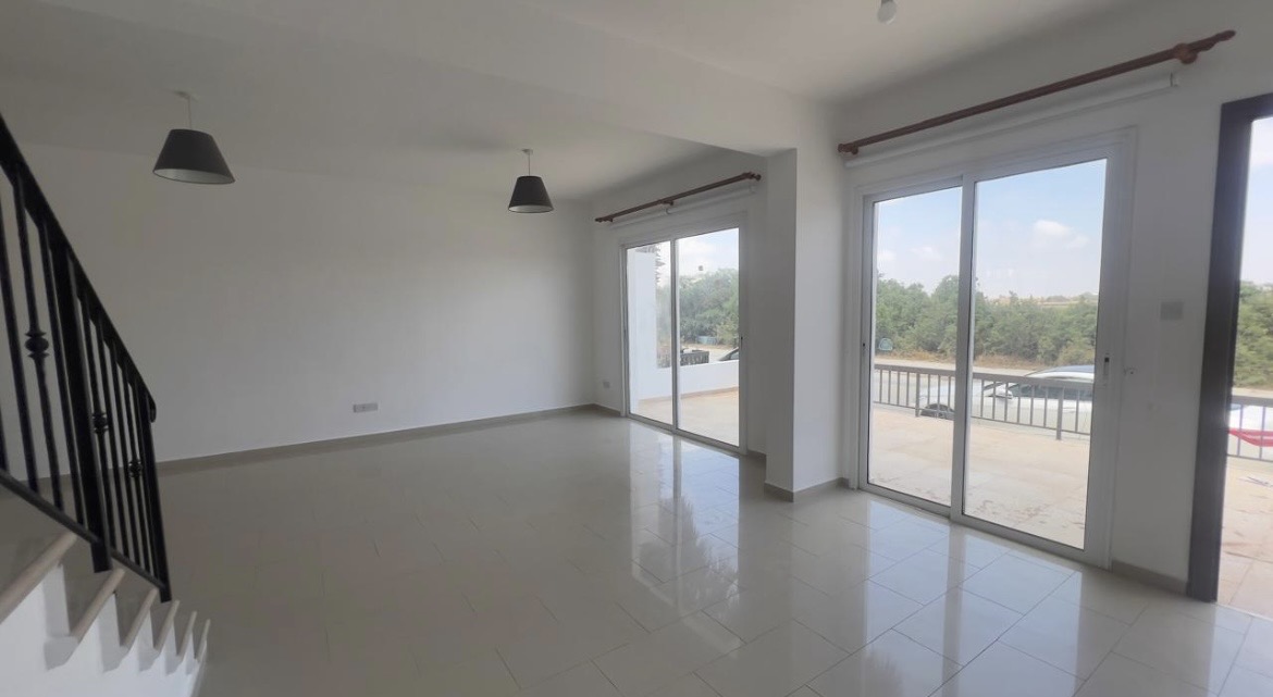 3 Bedroom House For Rent In Paralimni