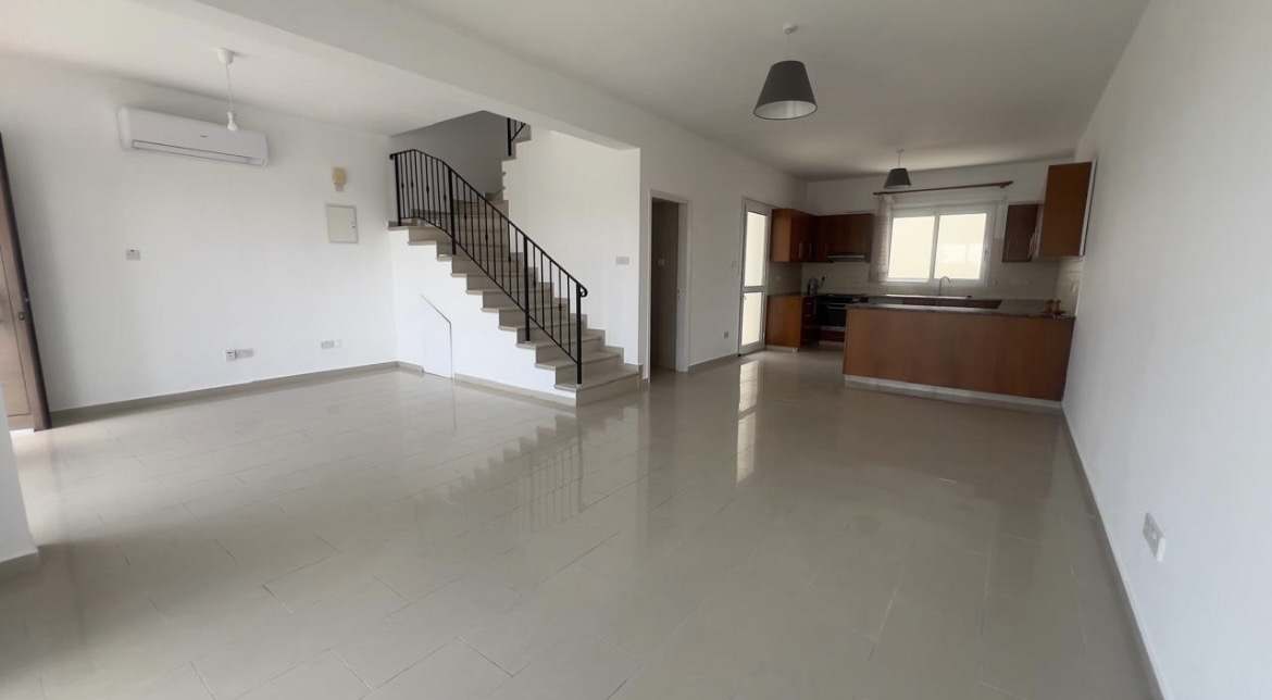 3 Bedroom House For Rent In Paralimni