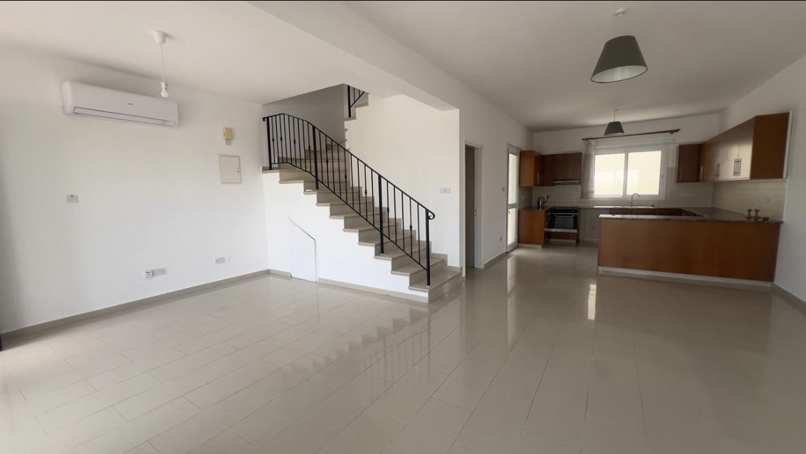 3 Bedroom House For Rent In Paralimni