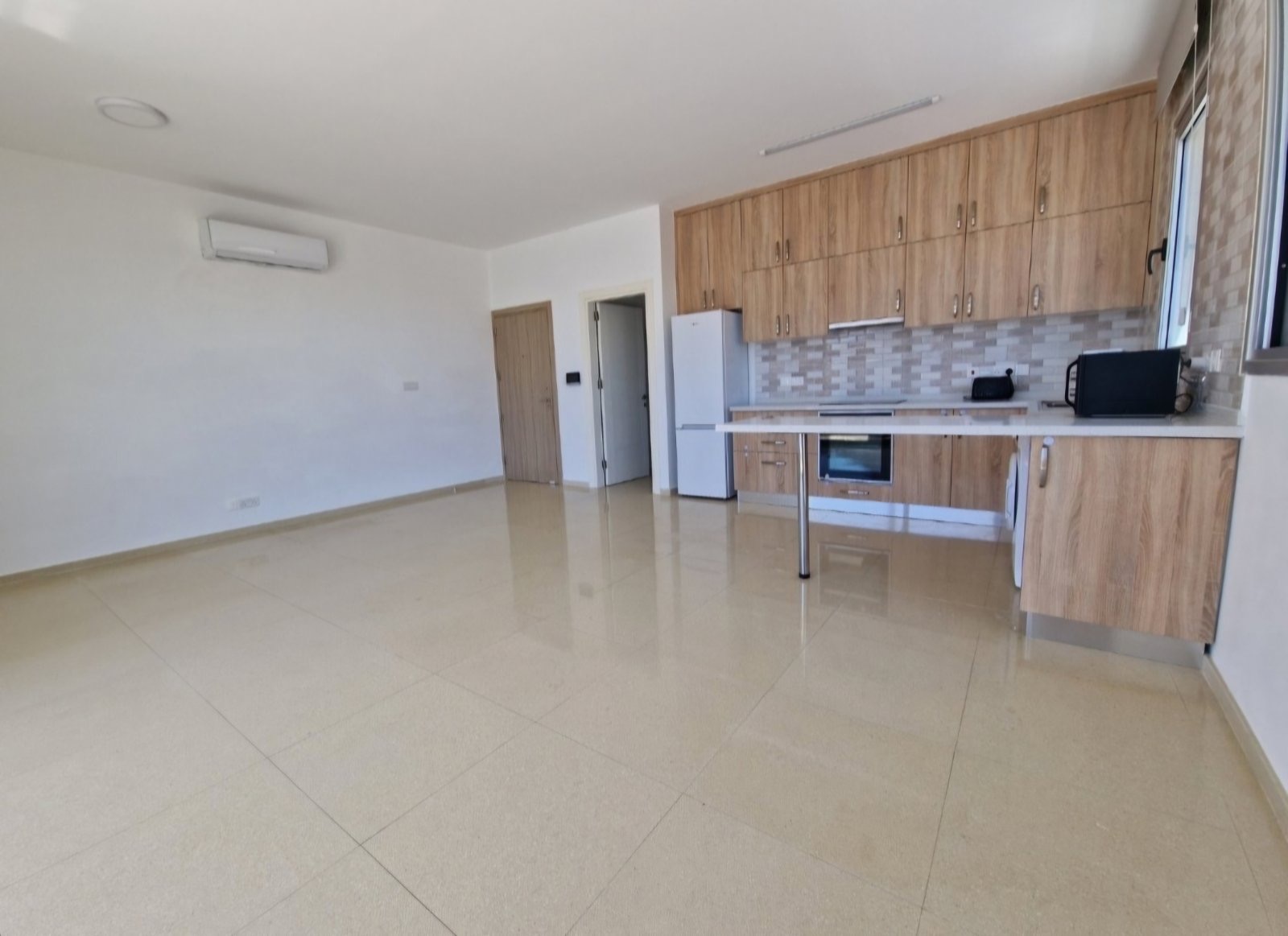 2 Bedroom Apartment For Rent In Anthoupoli