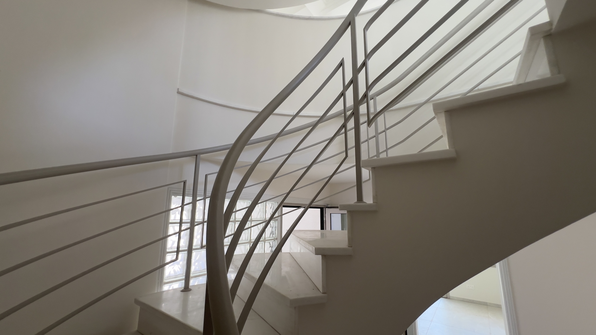5+1 Bedroom Comer House – Villa For Rent In Aglatzia