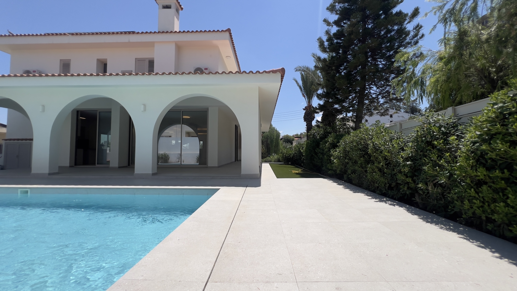 5+1 Bedroom Comer House – Villa For Rent In Aglatzia