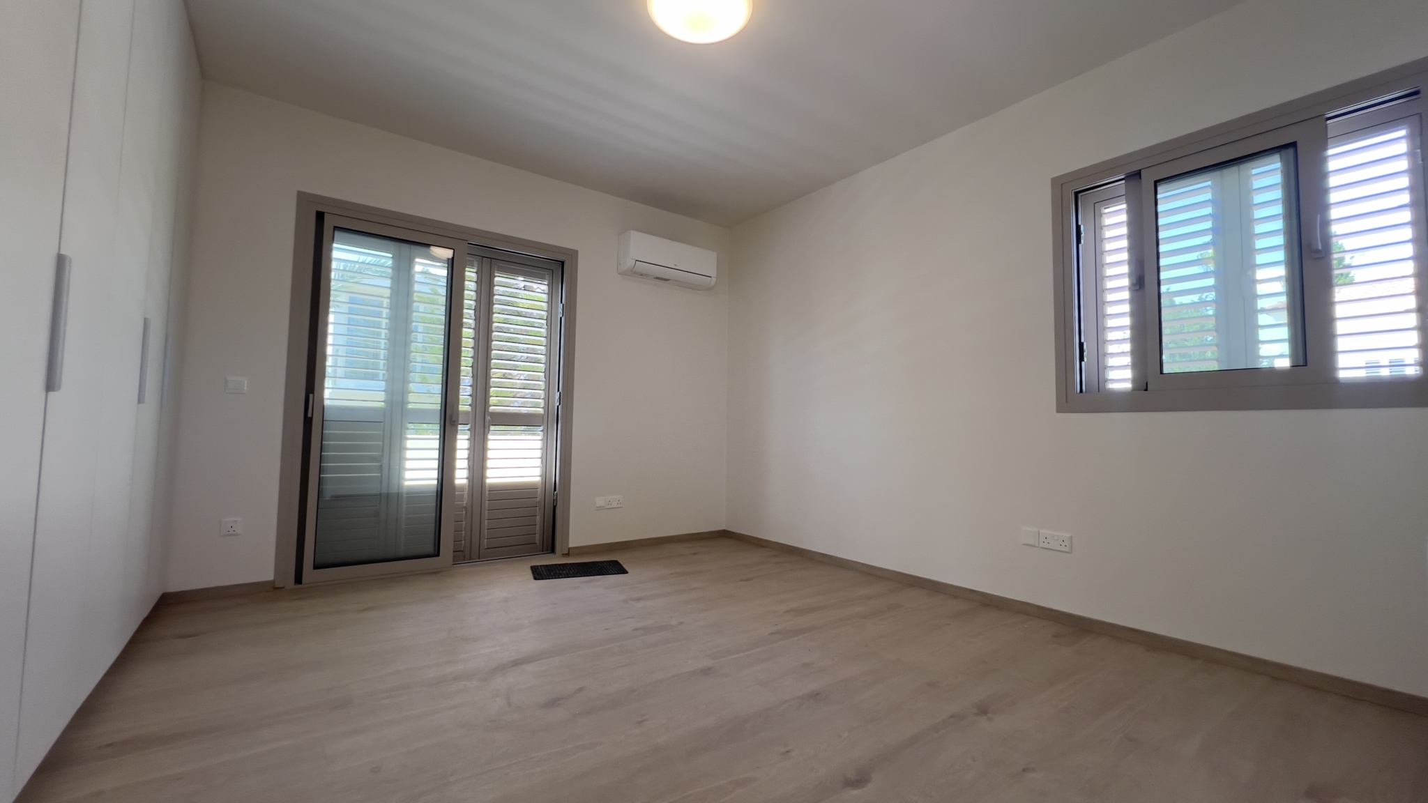 5+1 Bedroom Comer House – Villa For Rent In Aglatzia