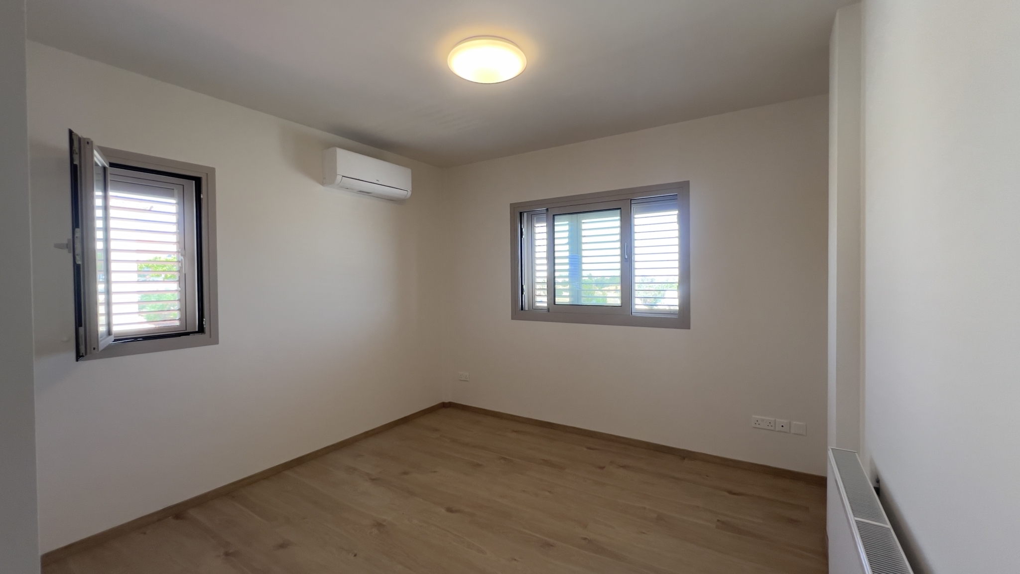 5+1 Bedroom Comer House – Villa For Rent In Aglatzia