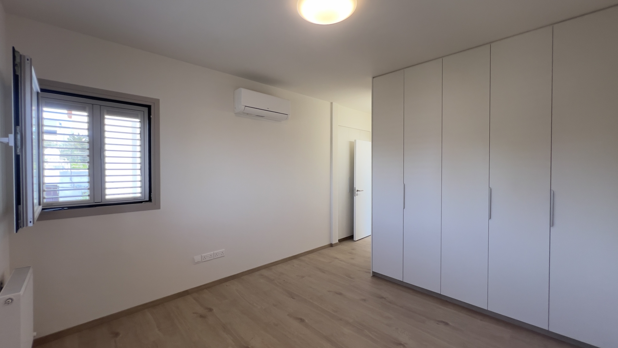5+1 Bedroom Comer House – Villa For Rent In Aglatzia
