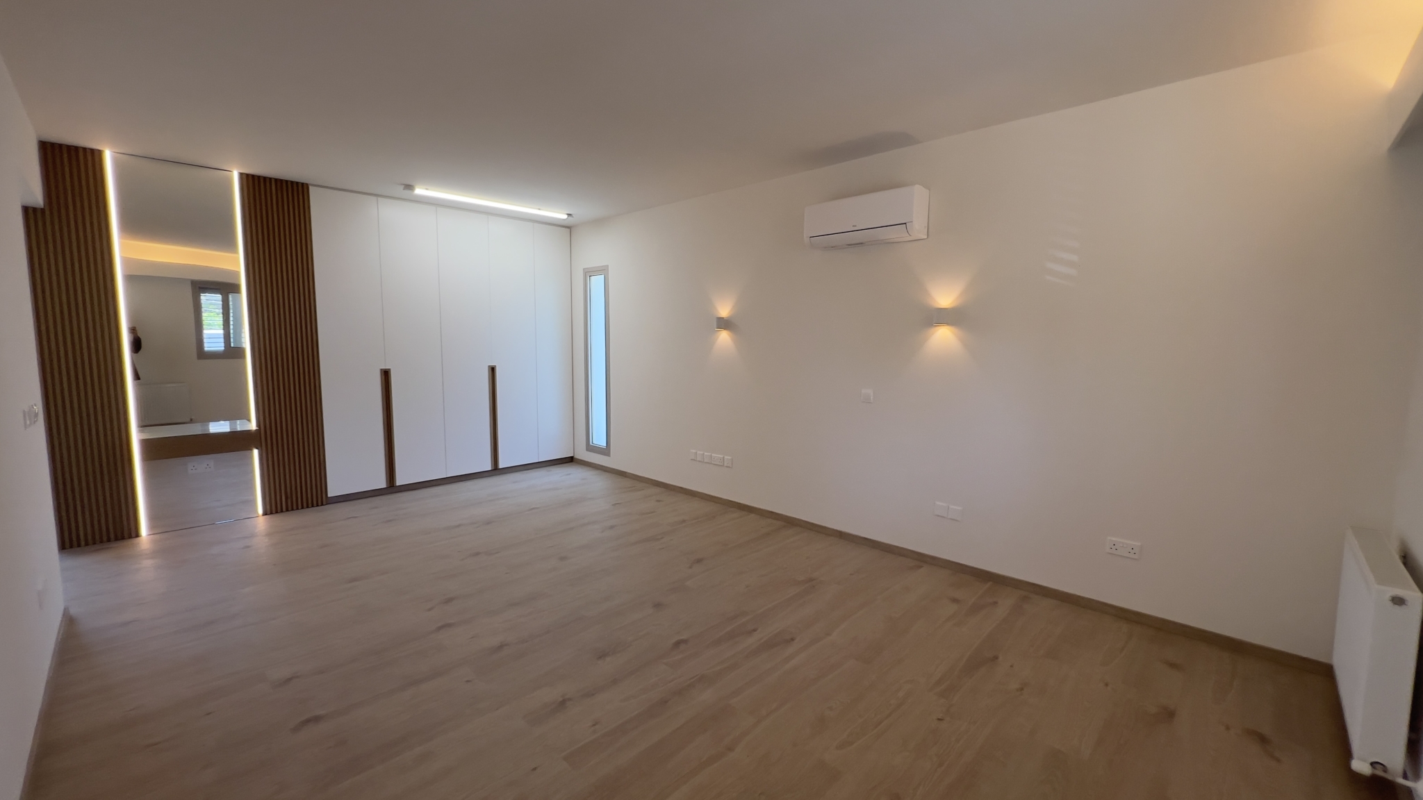 5+1 Bedroom Comer House – Villa For Rent In Aglatzia