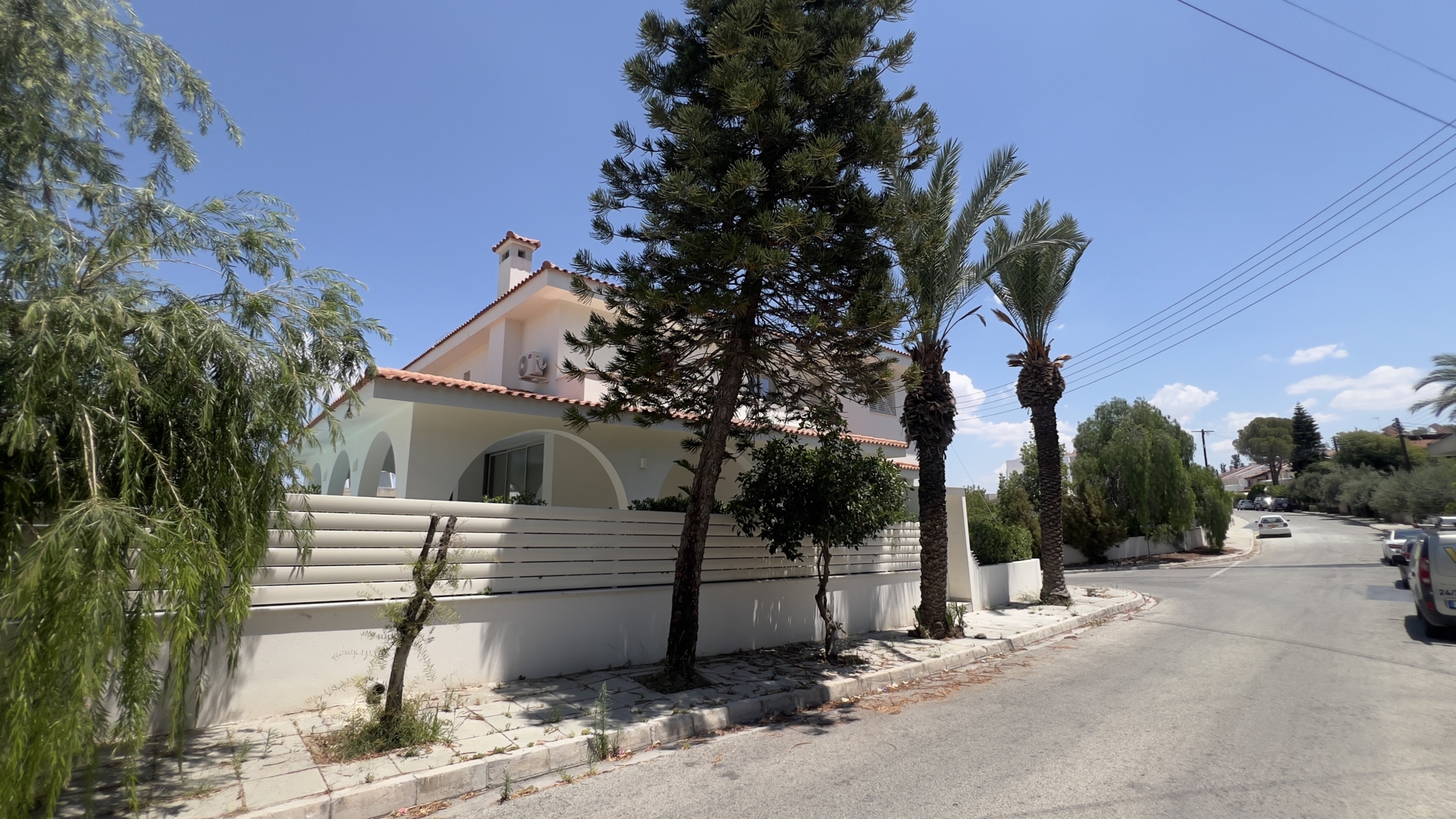 5+1 Bedroom Comer House – Villa For Rent In Aglatzia