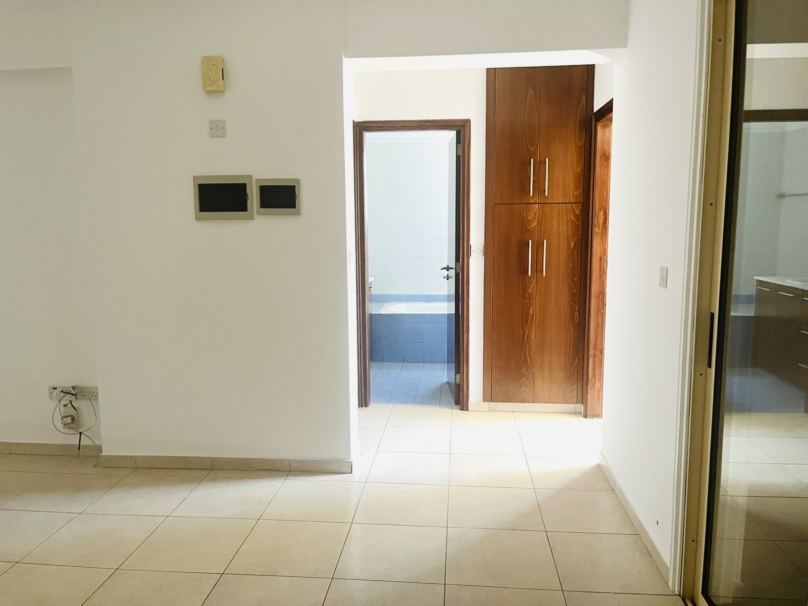 2 Bedroom Apartment For Rent In Aglantzia