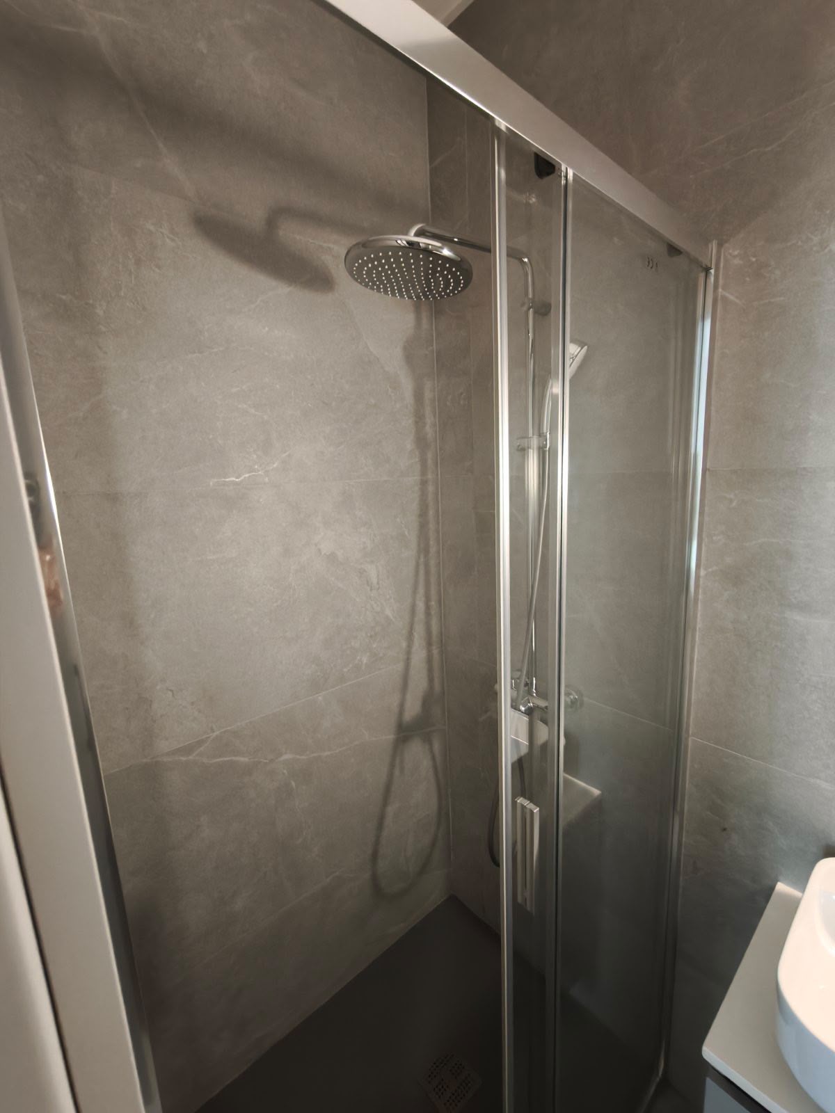 2 Bedroom Penthouse Apartment For Rent In Strovolos