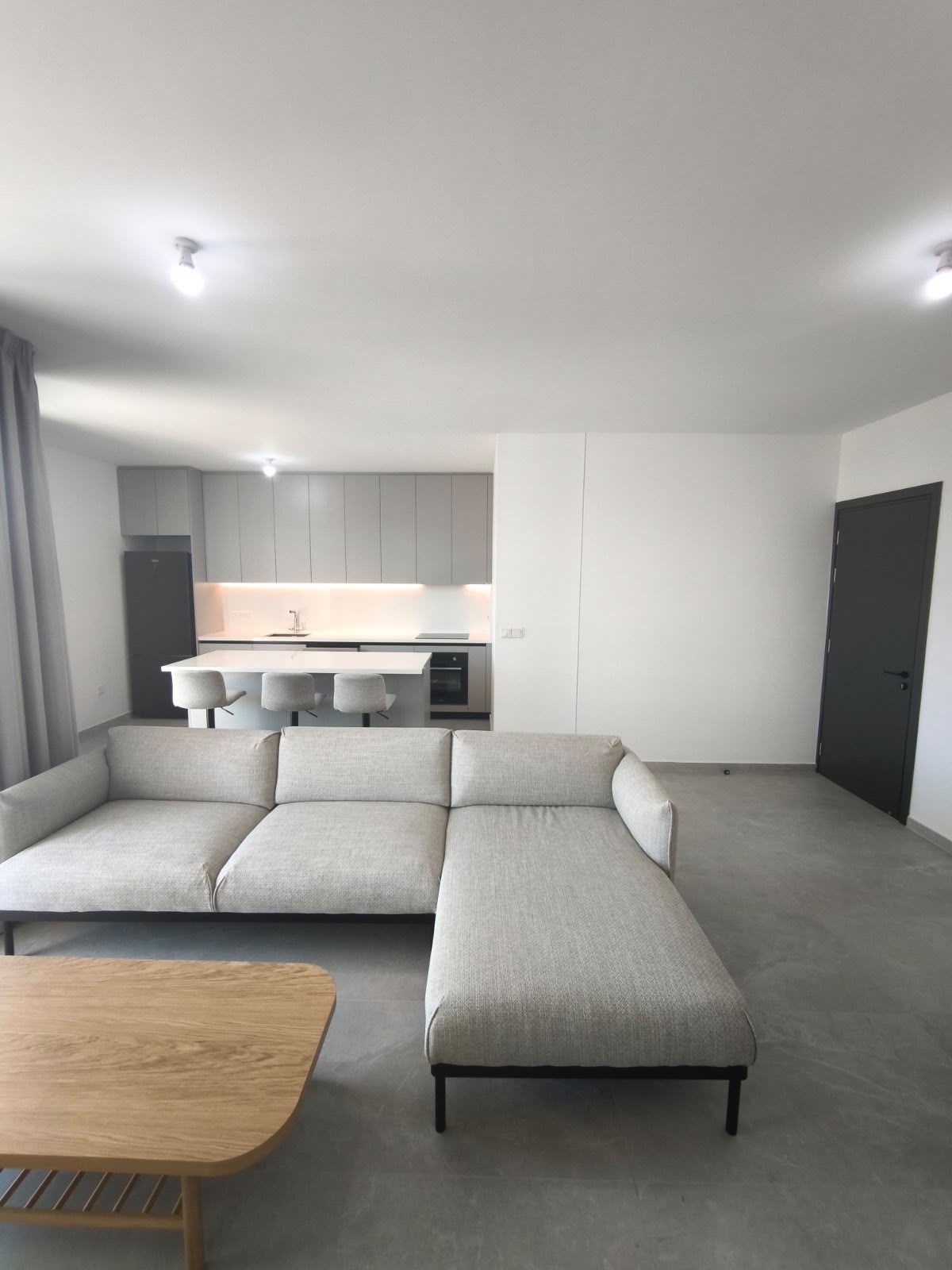 2 Bedroom Penthouse Apartment For Rent In Strovolos