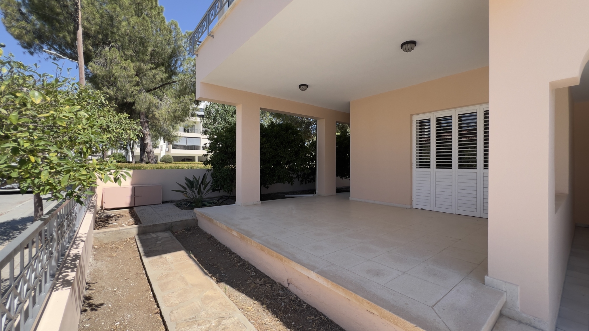 3 Bedroom House For Rent In Dasoupoly