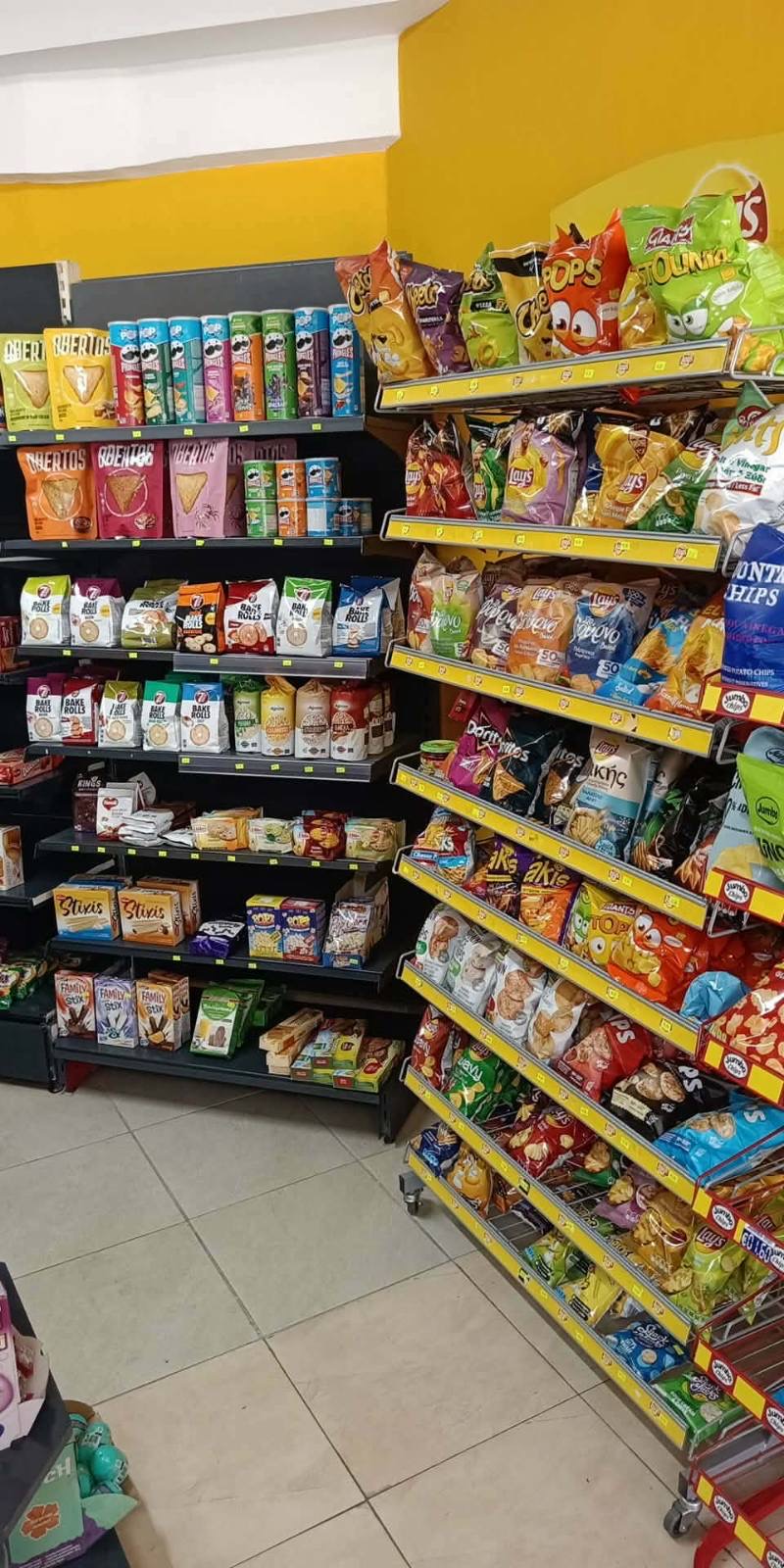 Shop In Acropoli For Sale