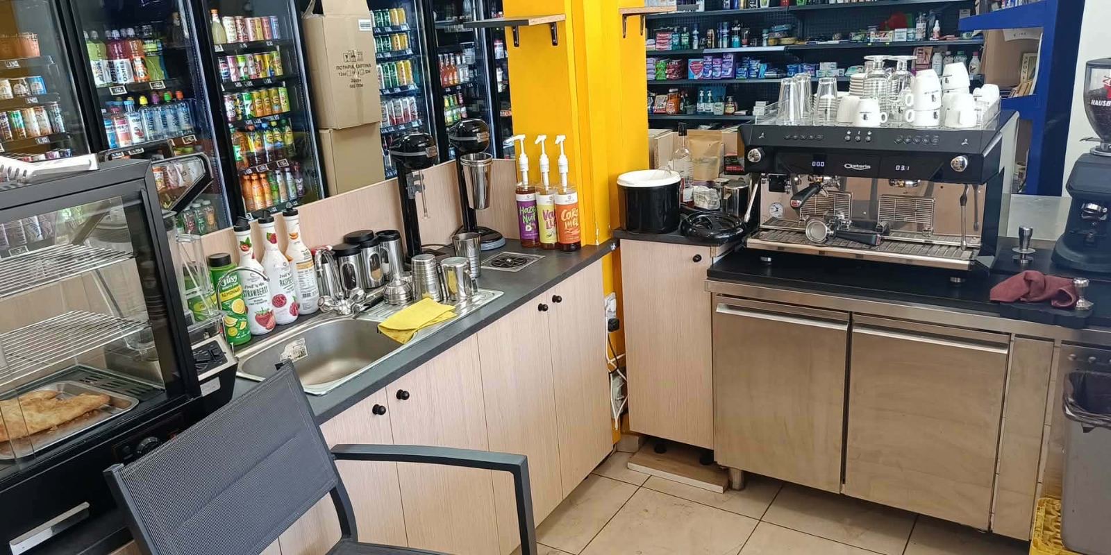 Shop In Acropoli For Sale