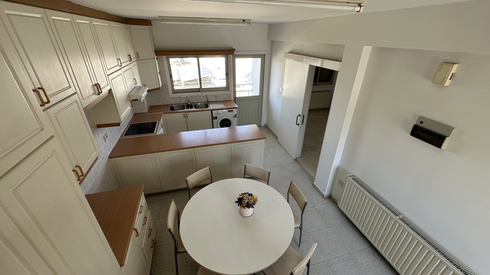 3 Bedroom Apartment For Rent In Strovolos