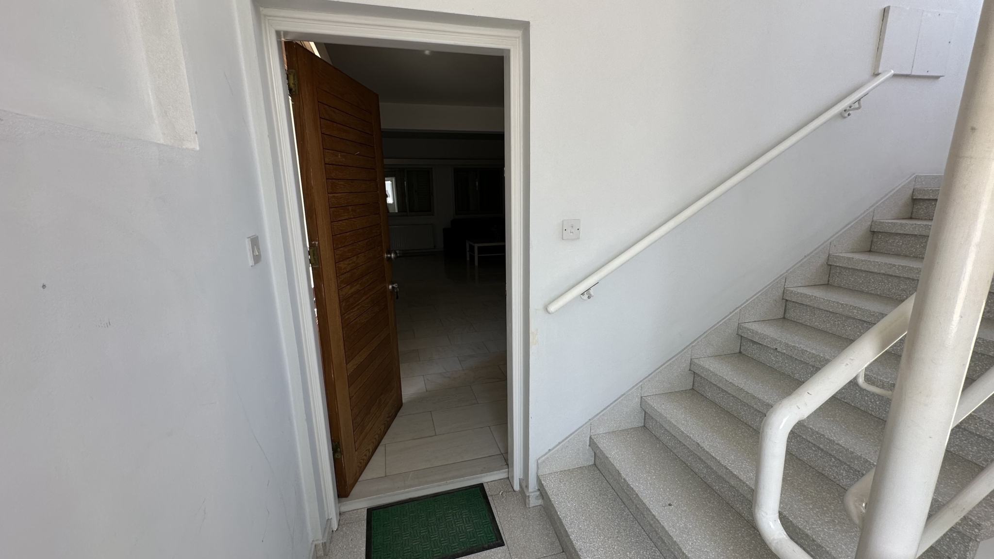 3 Bedroom Apartment For Rent In Strovolos