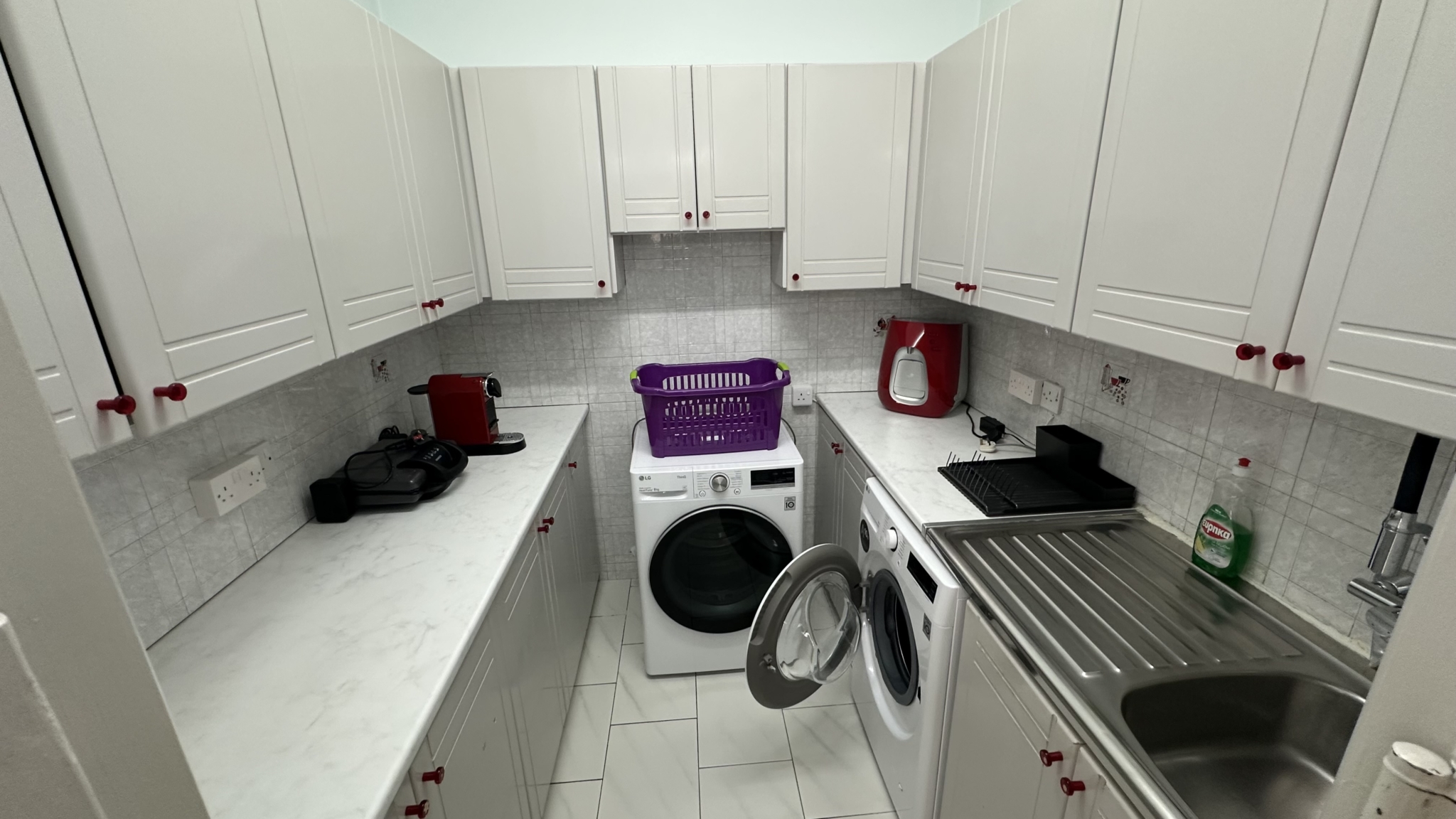 3 Bedroom House In Strovolos For Rent