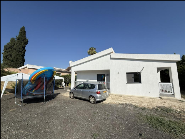 3 Bedroom House For Sale In Psimolofou